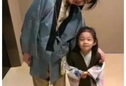 娱乐圈吃瓜爆料游戏视频,吃瓜游戏视频背后的明星幕后故事